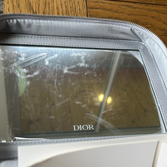 NWOT DIOR Beauty Vanity Case With Mirror Around The World Motif 2024 - Picture 7 of 8